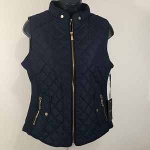 Active USA Navy Quilted Vest women size Small New